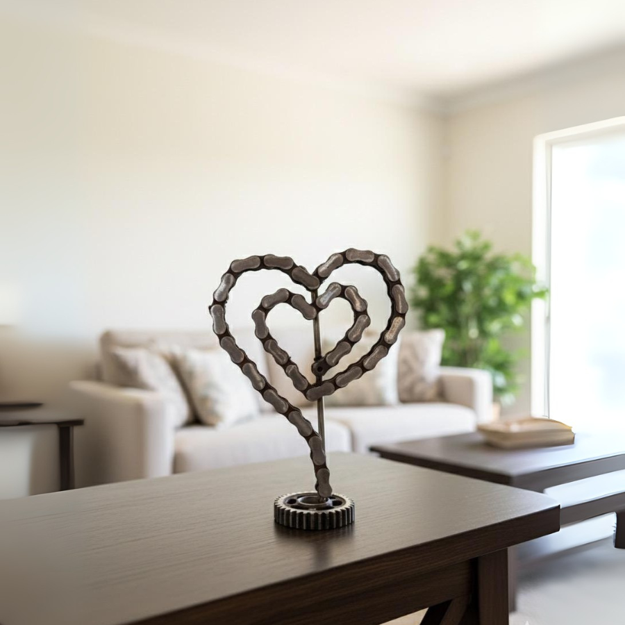 Industrial Metal Heart Sculpture – Handmade Gear & Chain Art