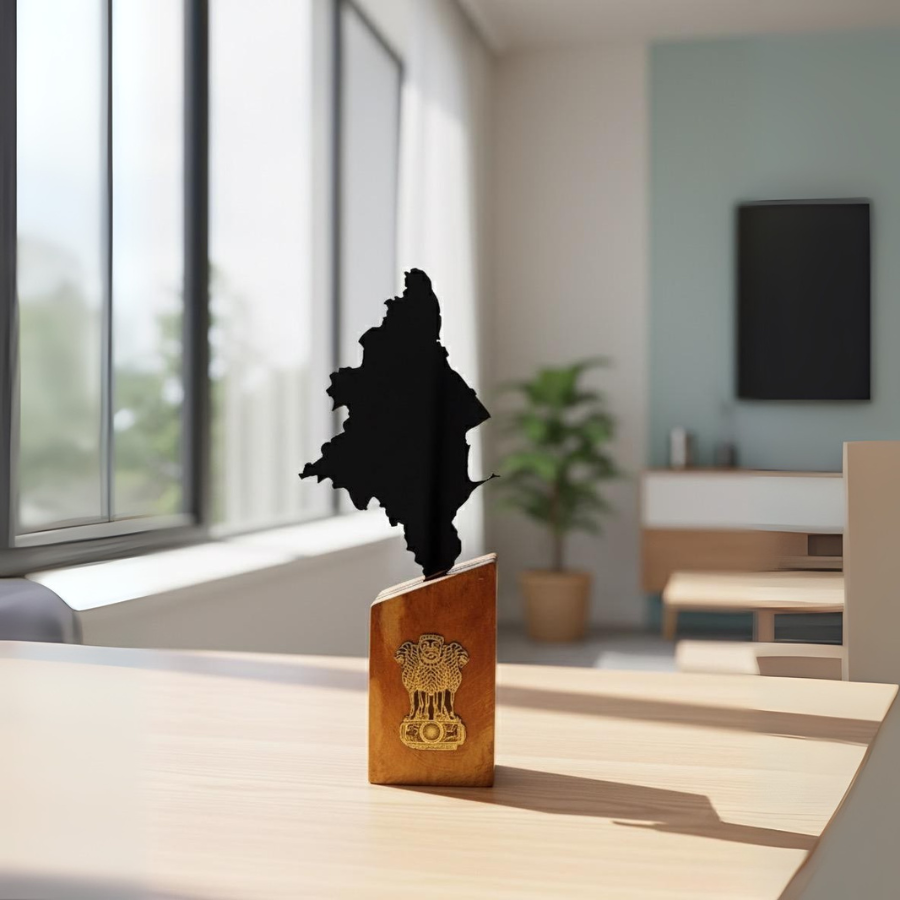 Tamil Nadu Map Desk Trophy